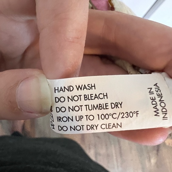 Poupette St. Barth Tropical Print Romper - Picture 6 of 8